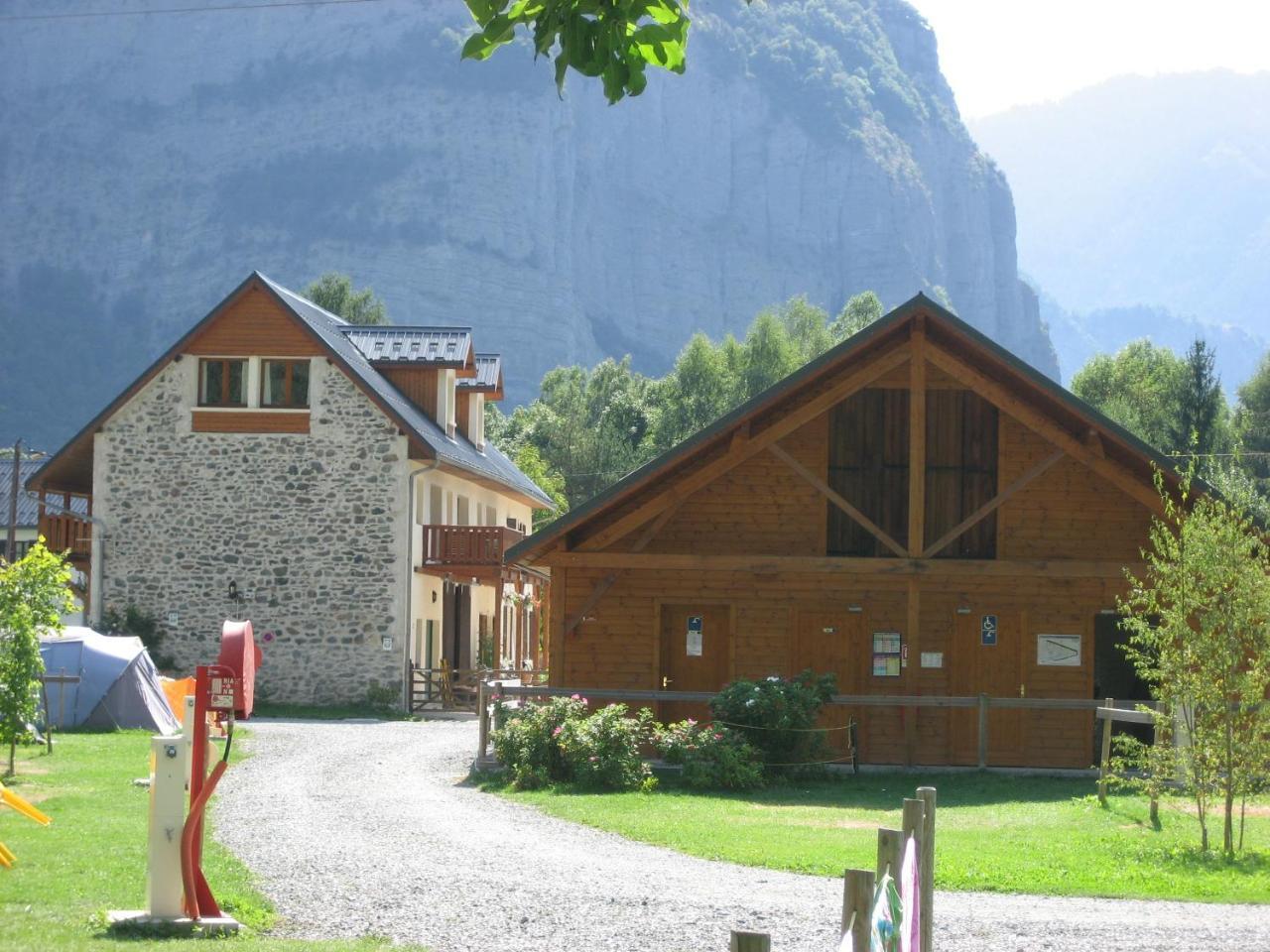 Ferme Noemie Villa Le Bourg-dʼOisans Eksteriør billede